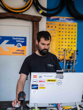 Bruno Thirant, fondateur de L'Atelier des Cyclistes à Nogent-le-Roi